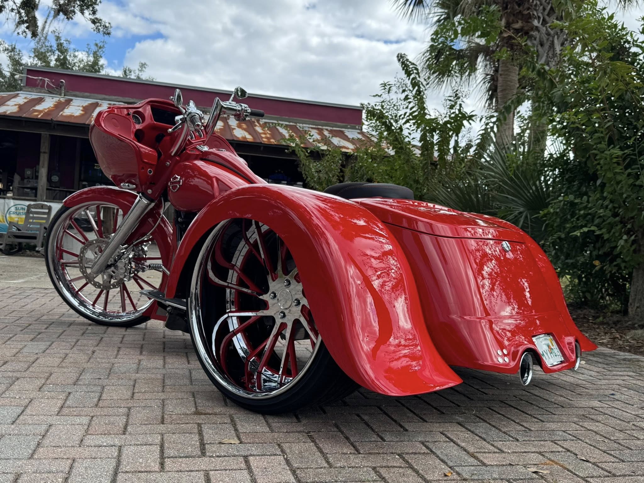 2024 RG3 Road Glide Trike — VIP Collection