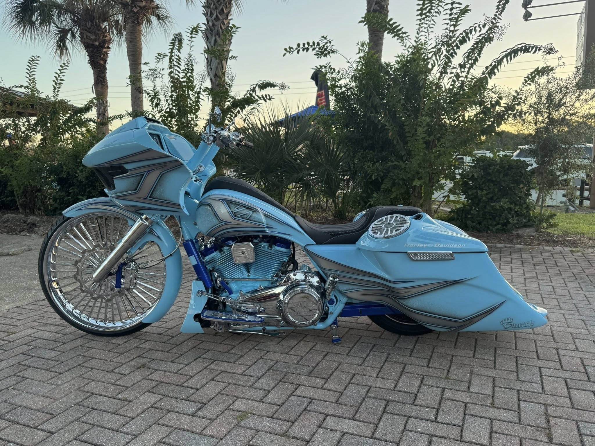 2025 VIP 26" Road Glide