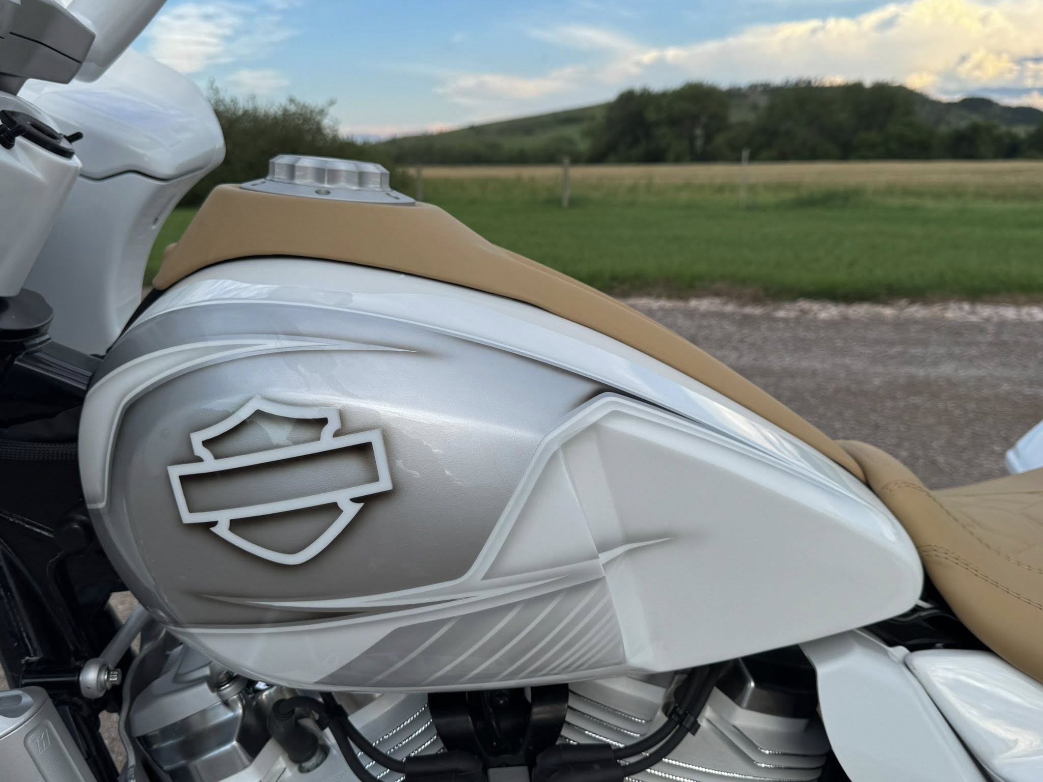 2024 26" Luxury Road Glide