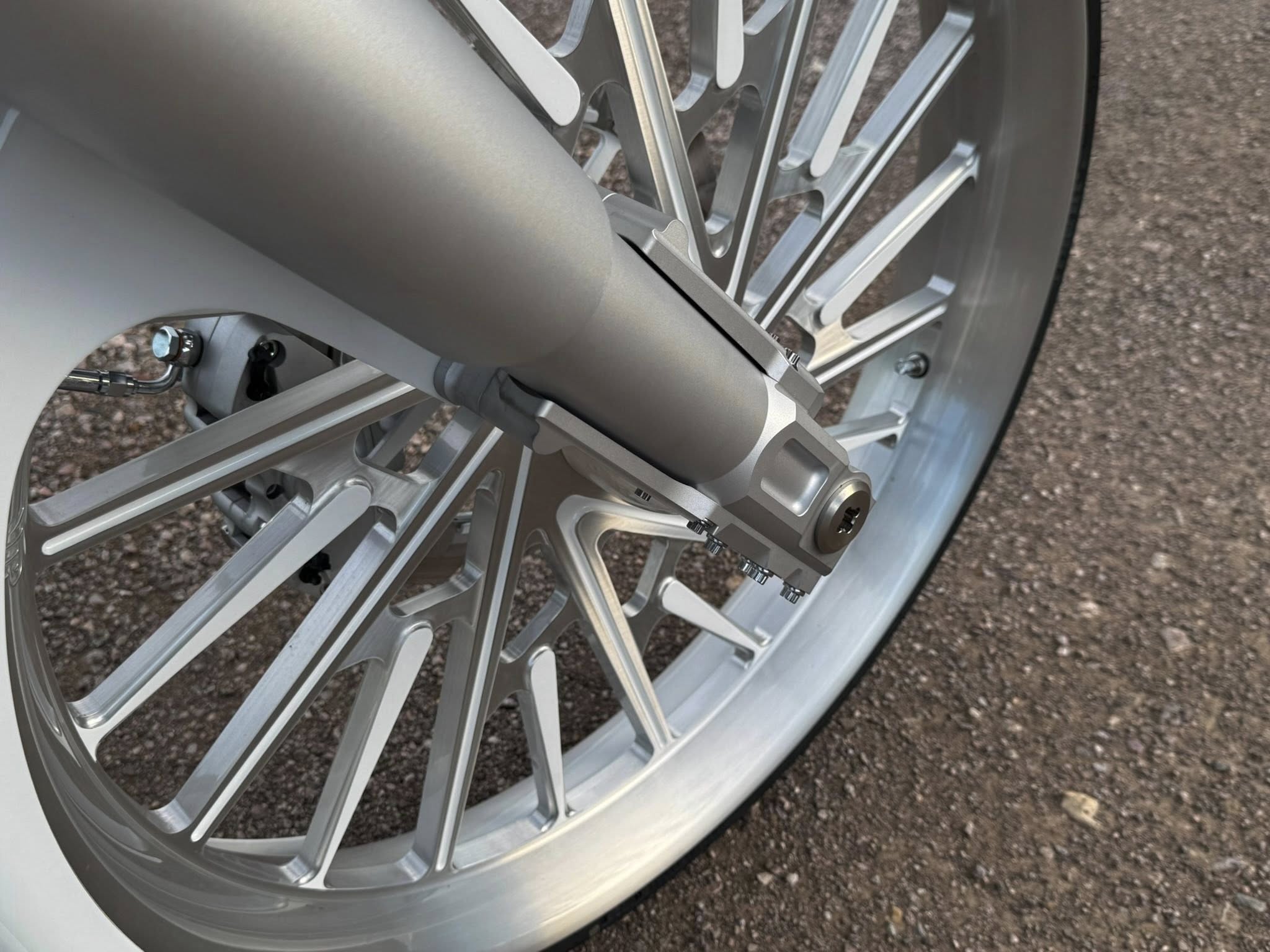 2024 26" Luxury Road Glide