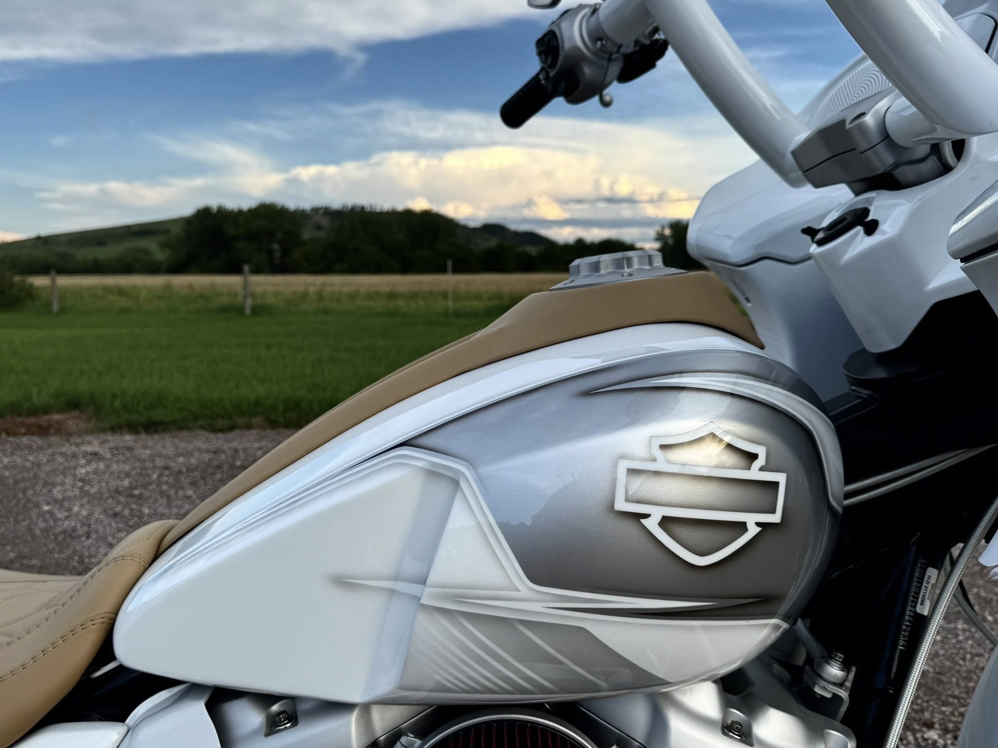 2024 26" Luxury Road Glide