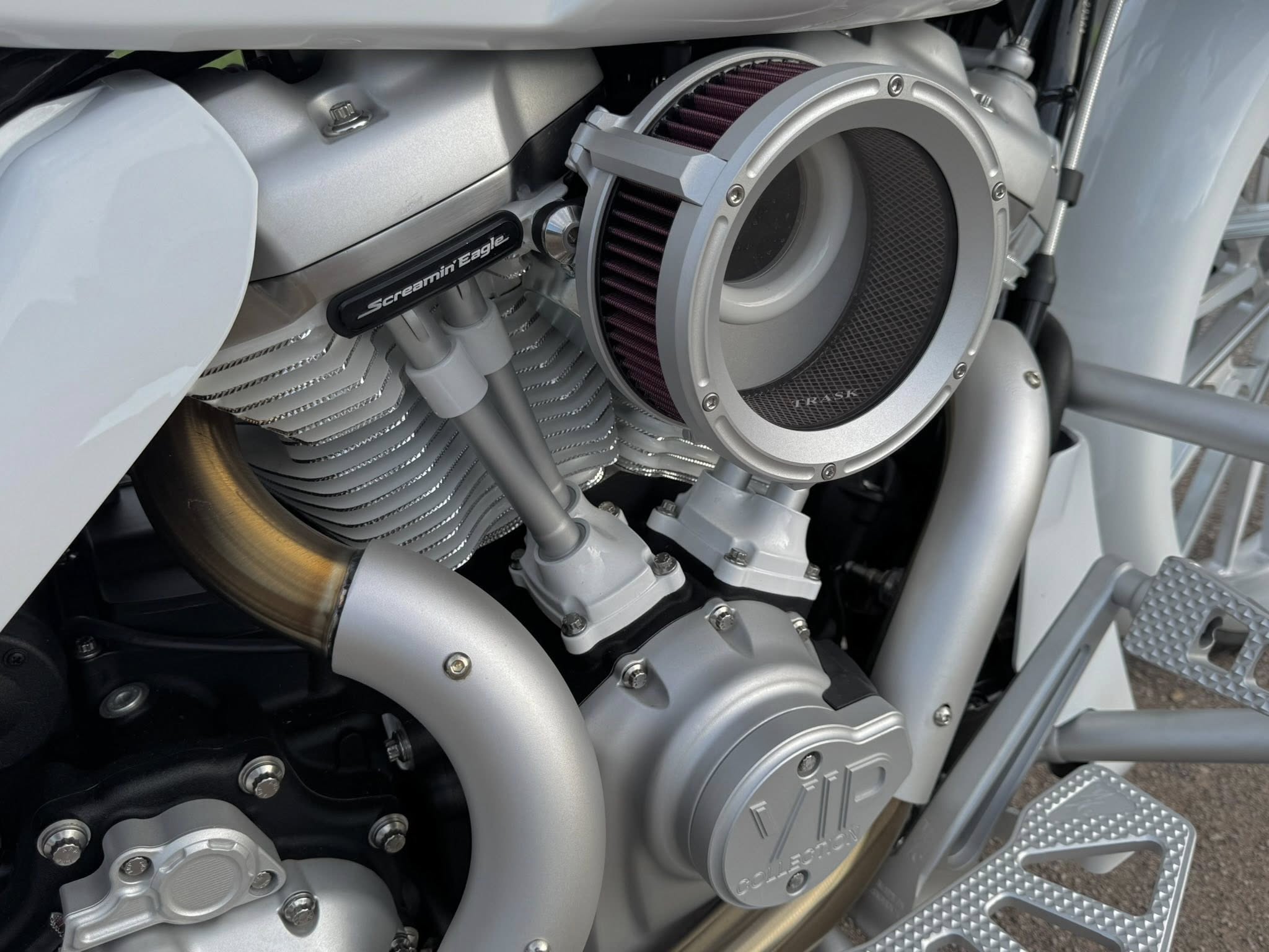 2024 26" Luxury Road Glide