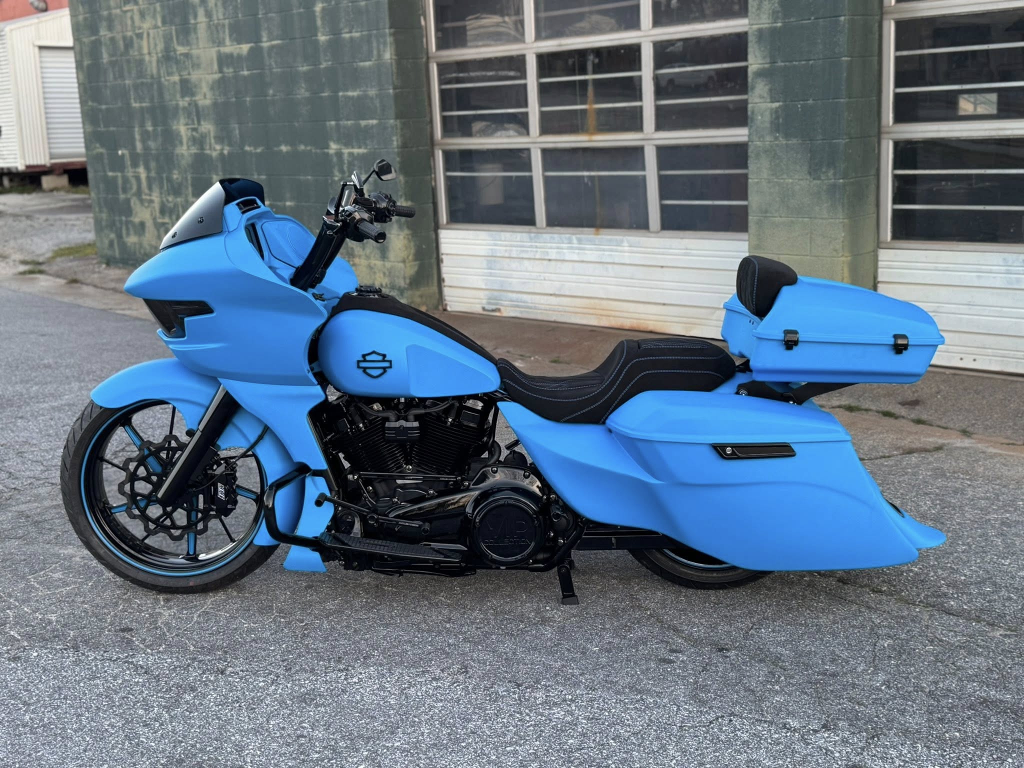 2025 Harley-Davidson 21” Fat Tire Road Glide