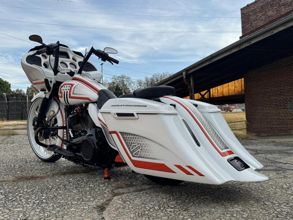 2021 Harley-Davidson 26” VIP Road Glide