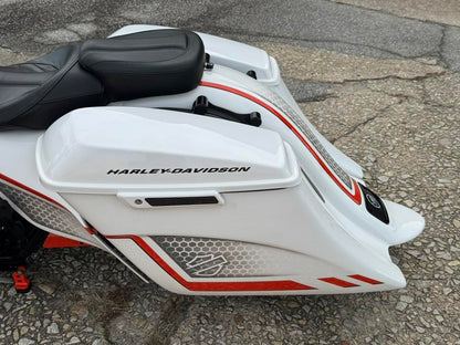 2021 Harley-Davidson 26” VIP Road Glide