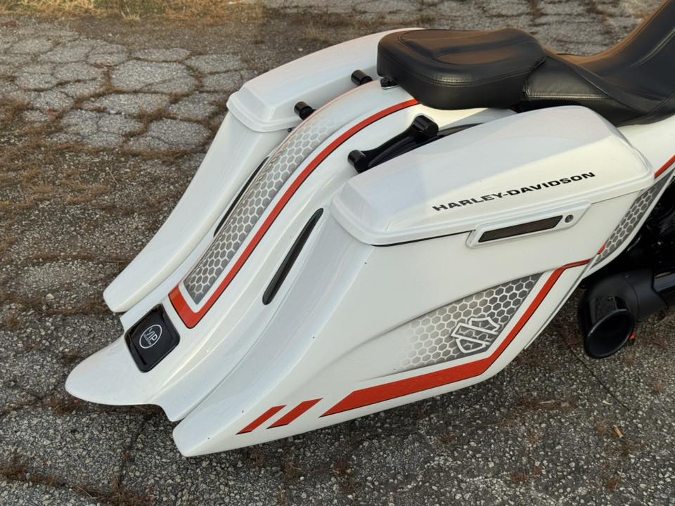 2021 Harley-Davidson 26” VIP Road Glide