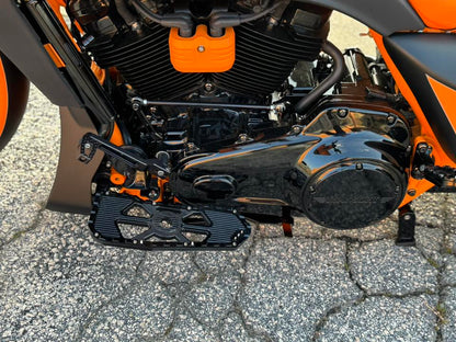 2025 Harley-Davidson Luxury 26” Road Glide