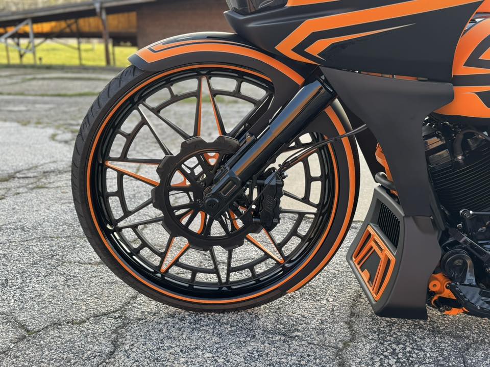 2025 Harley-Davidson Luxury 26” Road Glide