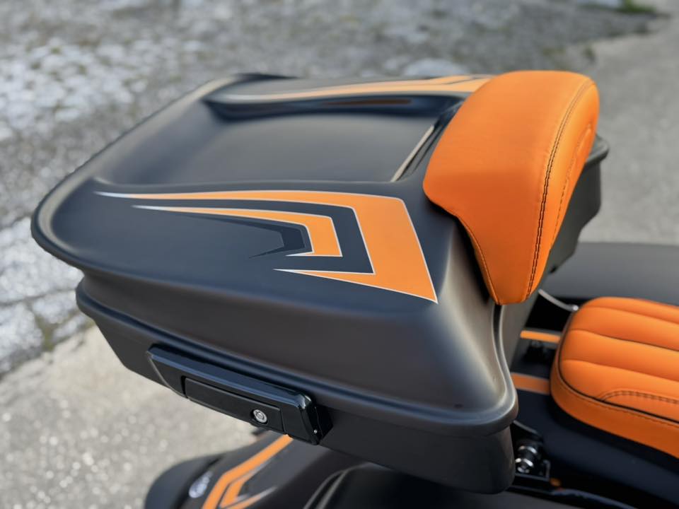 2025 Harley-Davidson Luxury 26” Road Glide