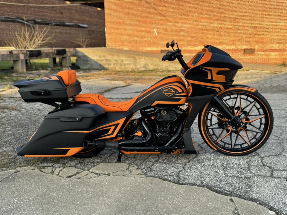 2025 Harley-Davidson Luxury 26” Road Glide
