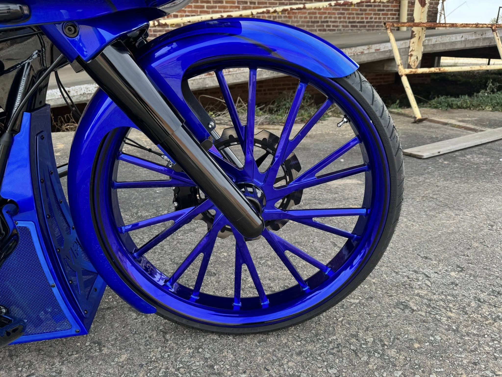 2022 Harley-Davidson Luxury 26” Road Glide ST