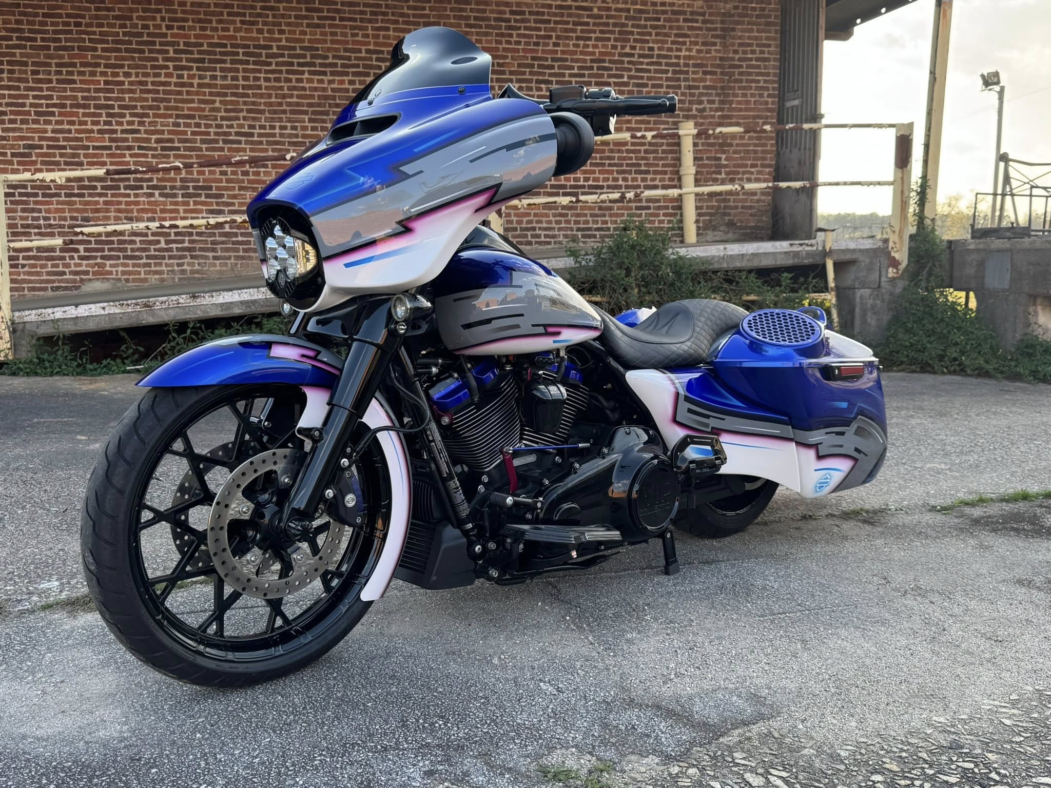 2023 Harley-Davidson Big Motor Street Glide