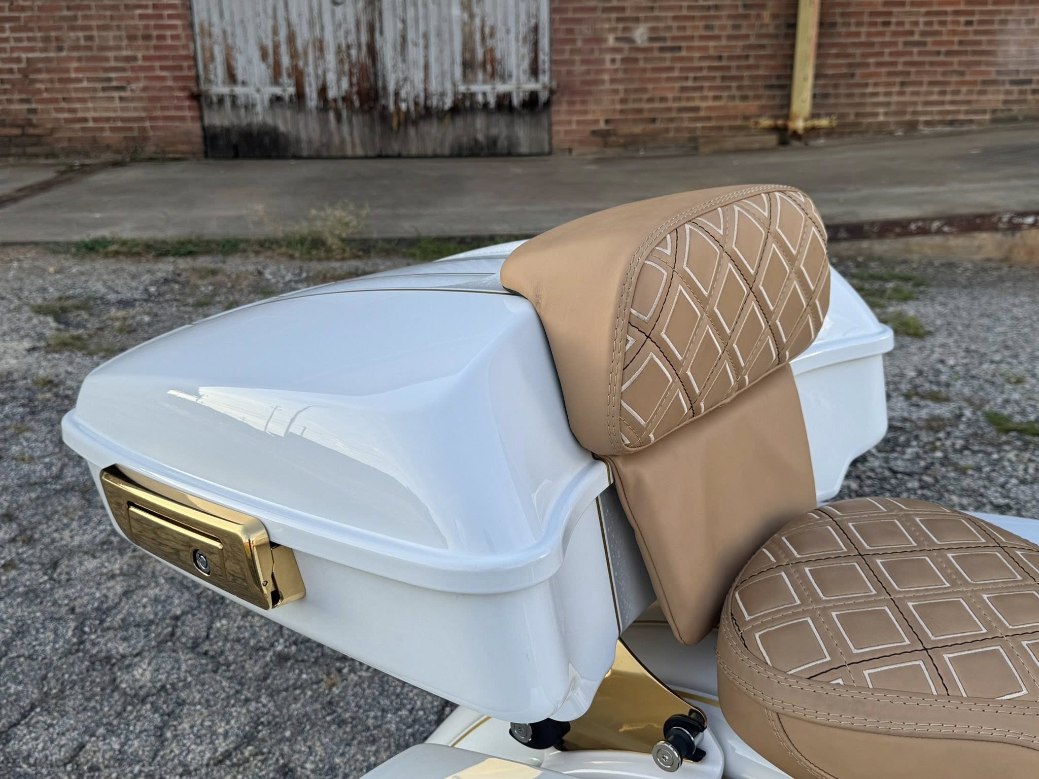 2021 Harley-Davidson 24K Gold 26" Road Glide