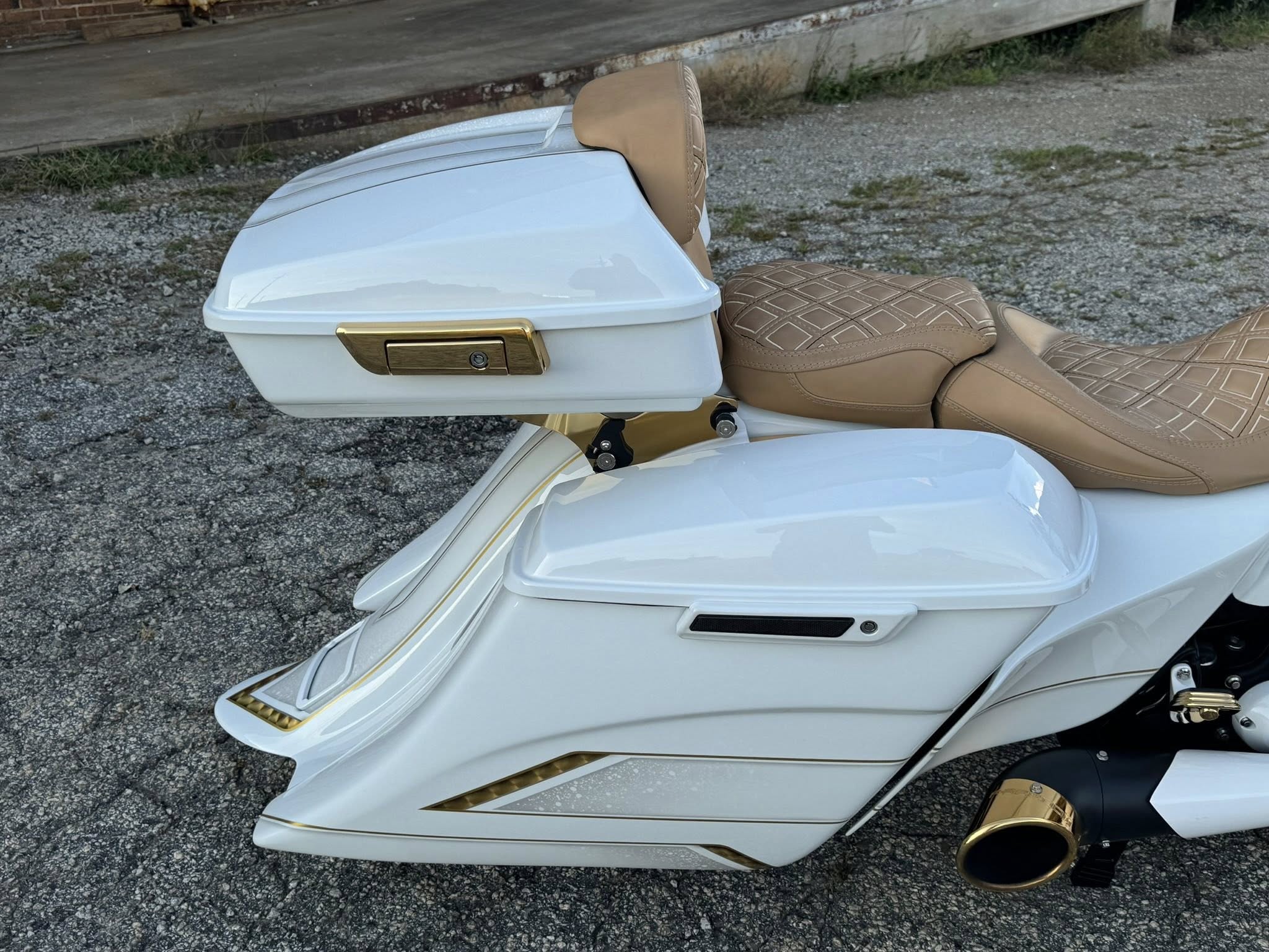 2021 Harley-Davidson 24K Gold 26" Road Glide
