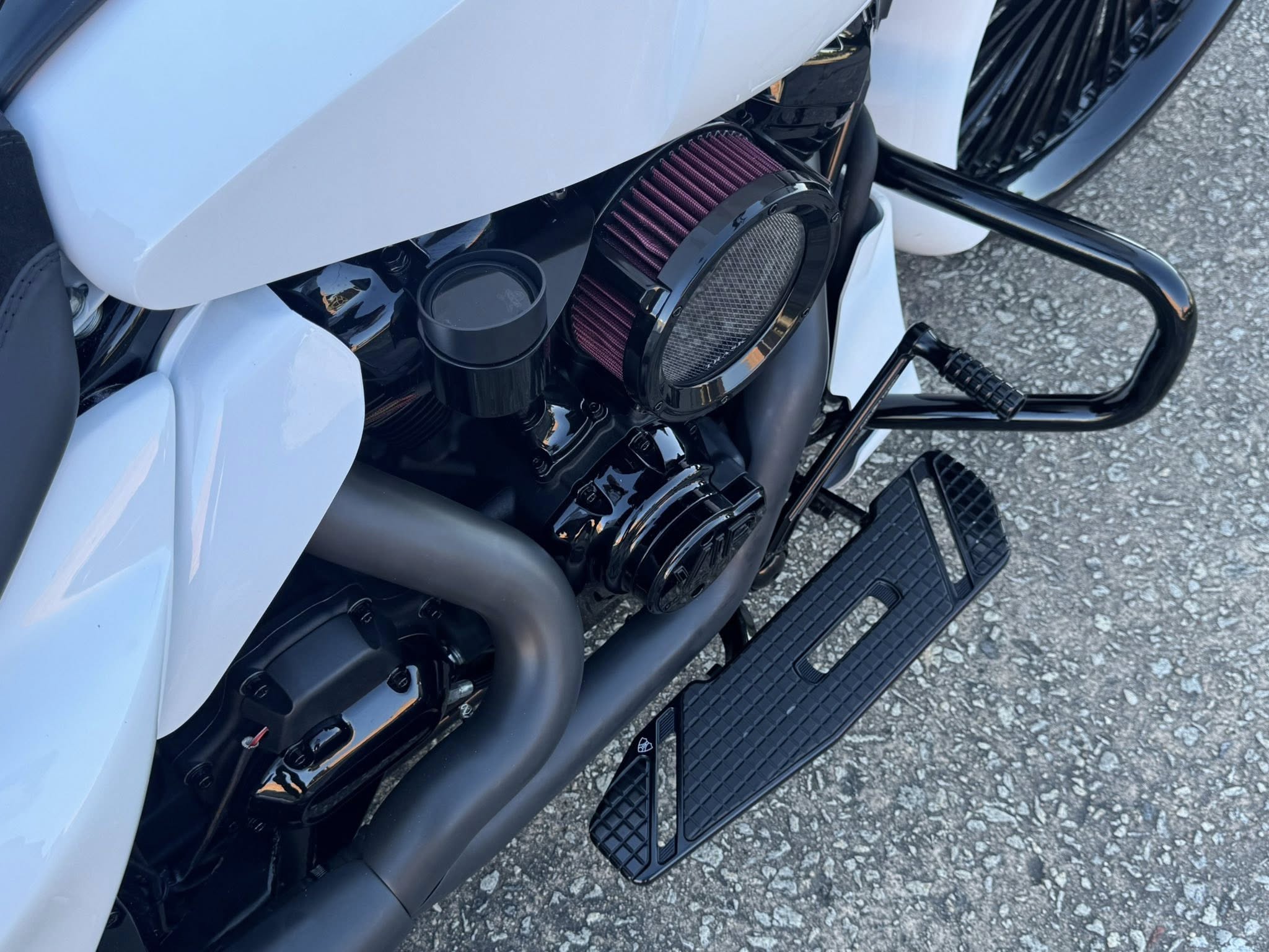 2025 Harley-Davidson Luxury 26" Road Glide