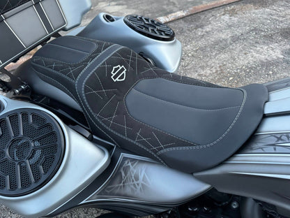 2025 Harley-Davidson Luxury 26" Road Glide
