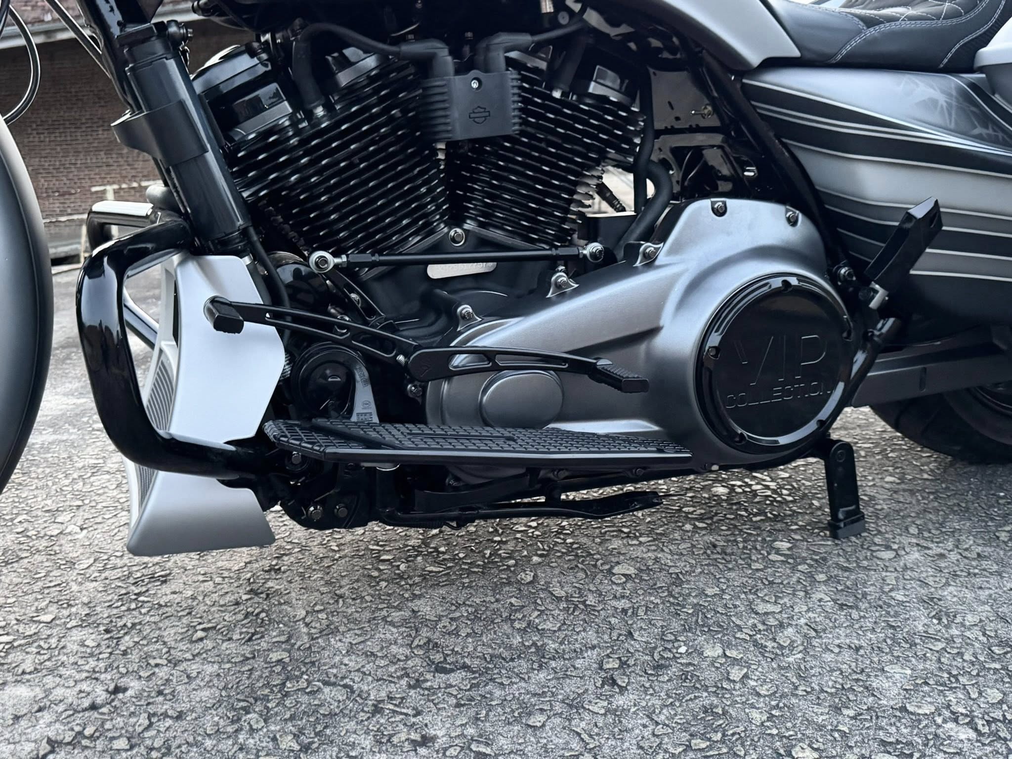 2025 Harley-Davidson Luxury 26" Road Glide