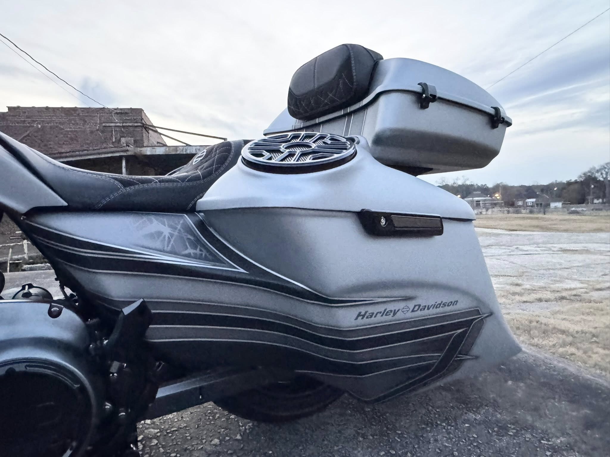 2025 Harley-Davidson Luxury 26" Road Glide