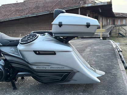 2025 Harley-Davidson Luxury 26" Road Glide