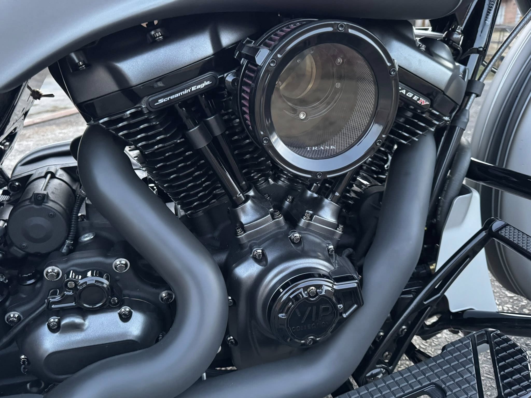 2025 Harley-Davidson Luxury 26" Road Glide