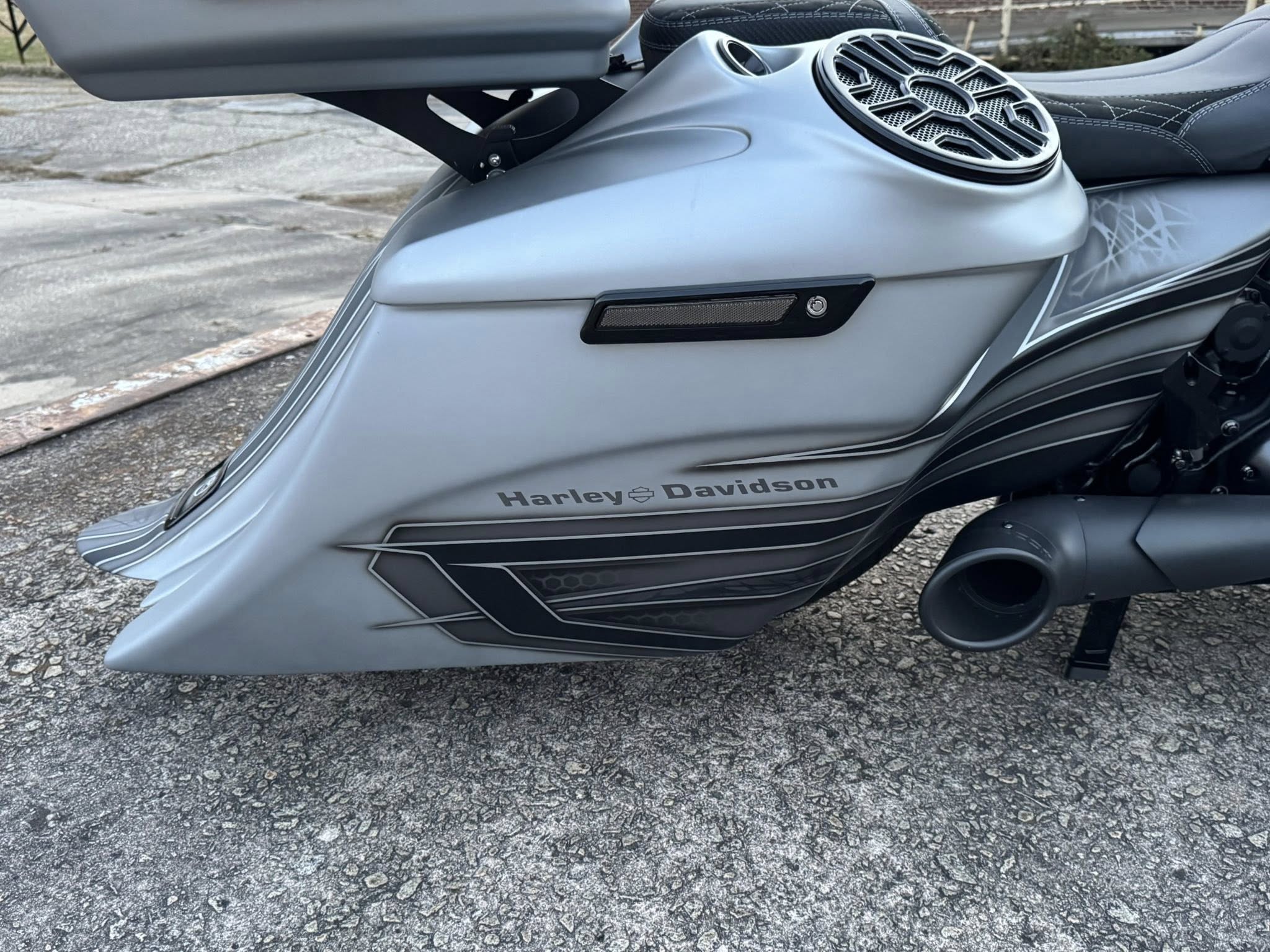 2025 Harley-Davidson Luxury 26" Road Glide