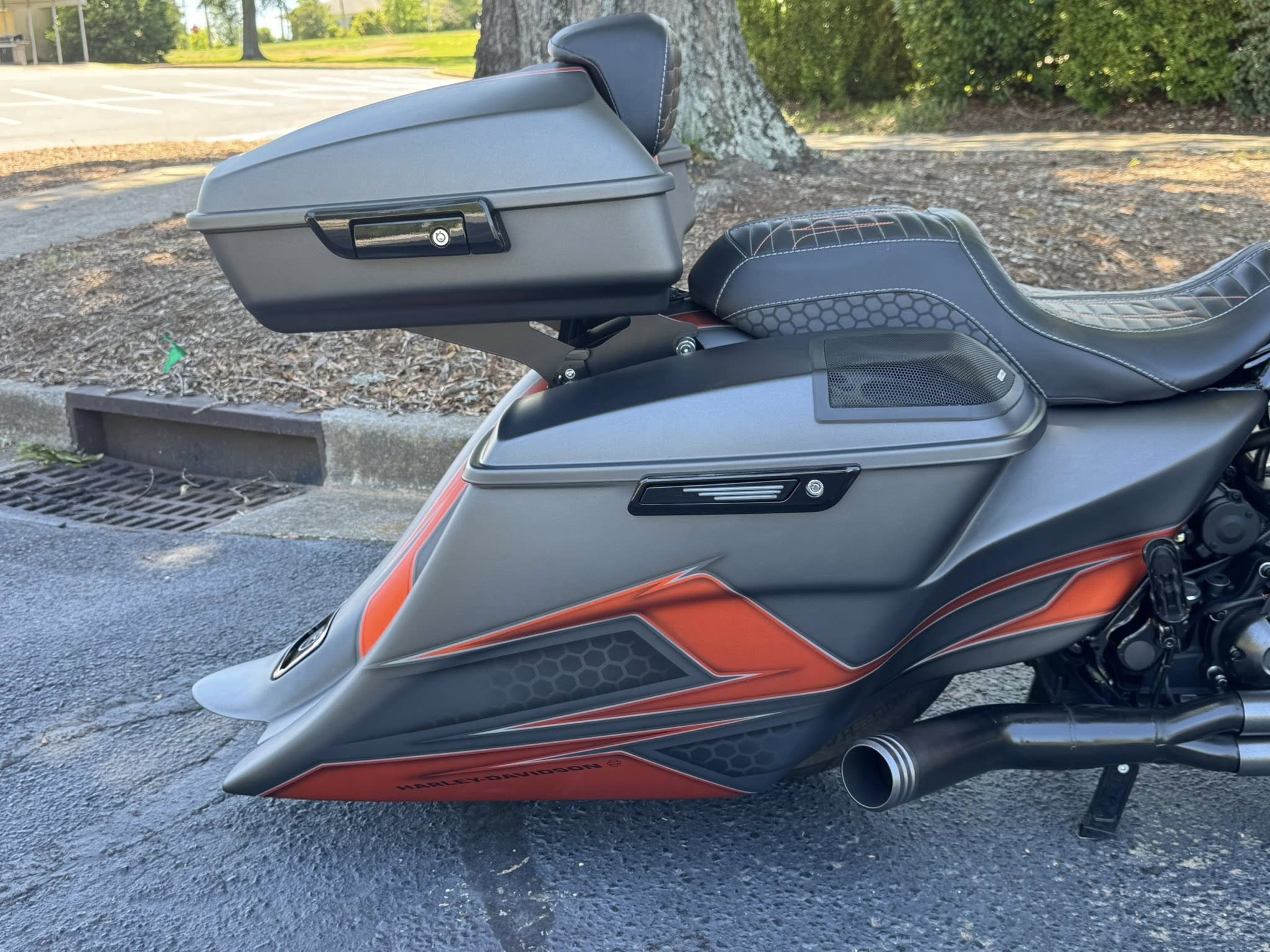 2024 Harley-Davidson Luxury 26" Road Glide