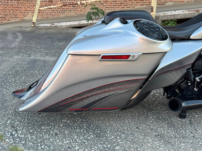 2019 Harley-Davidson Custom Street Glide
