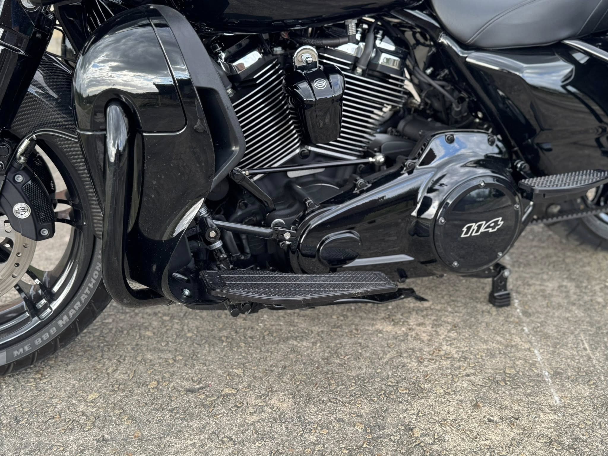 2024 Harley-Davidson Road Glide Limited Fat Tire Custom