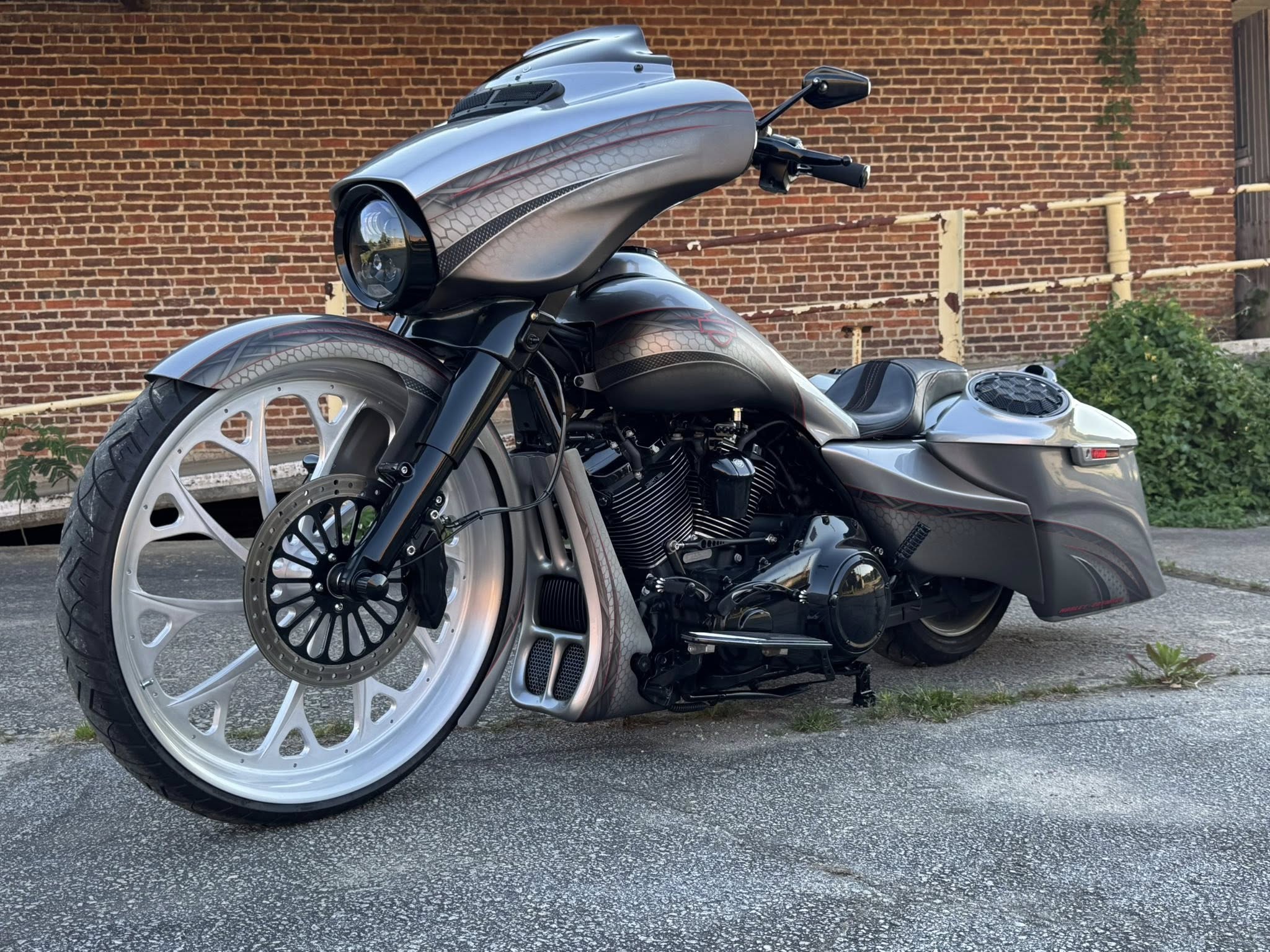 2019 Harley-Davidson Custom Street Glide
