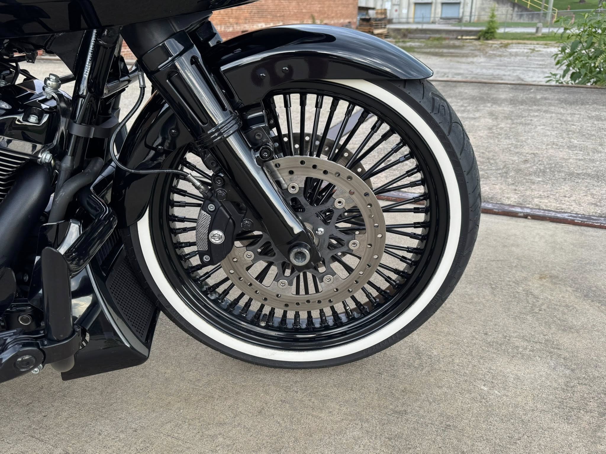 2025 Harley-Davidson Custom Road Glide