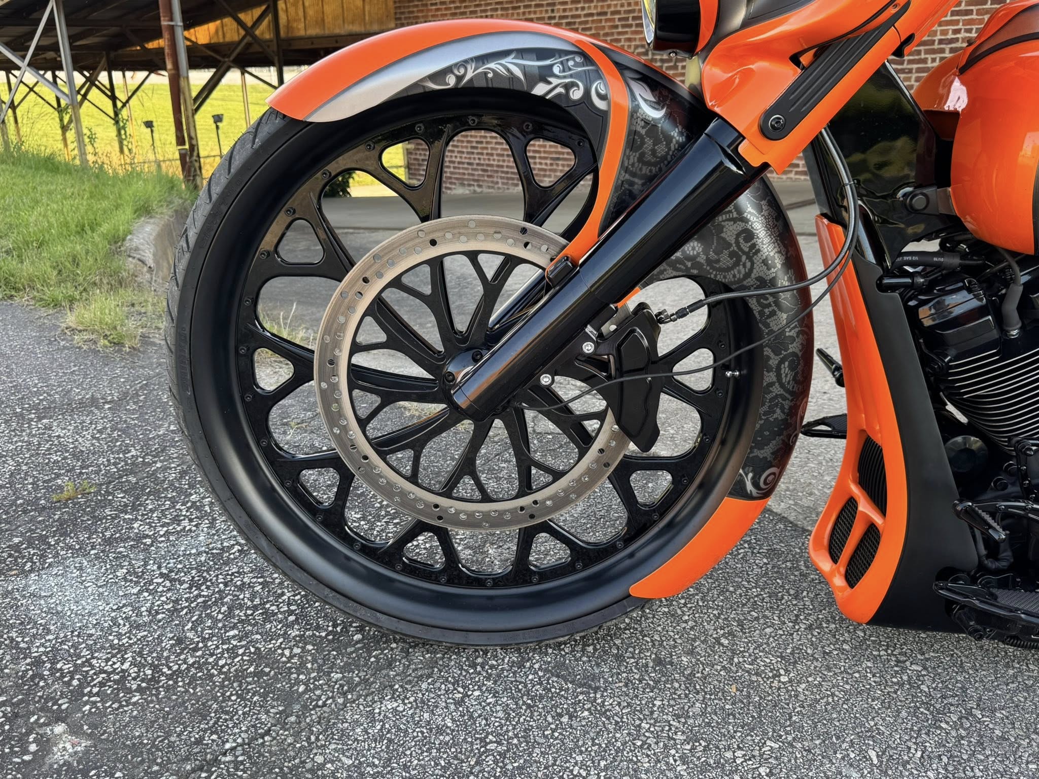 2017 Harley-Davidson 30" Custom Street Glide