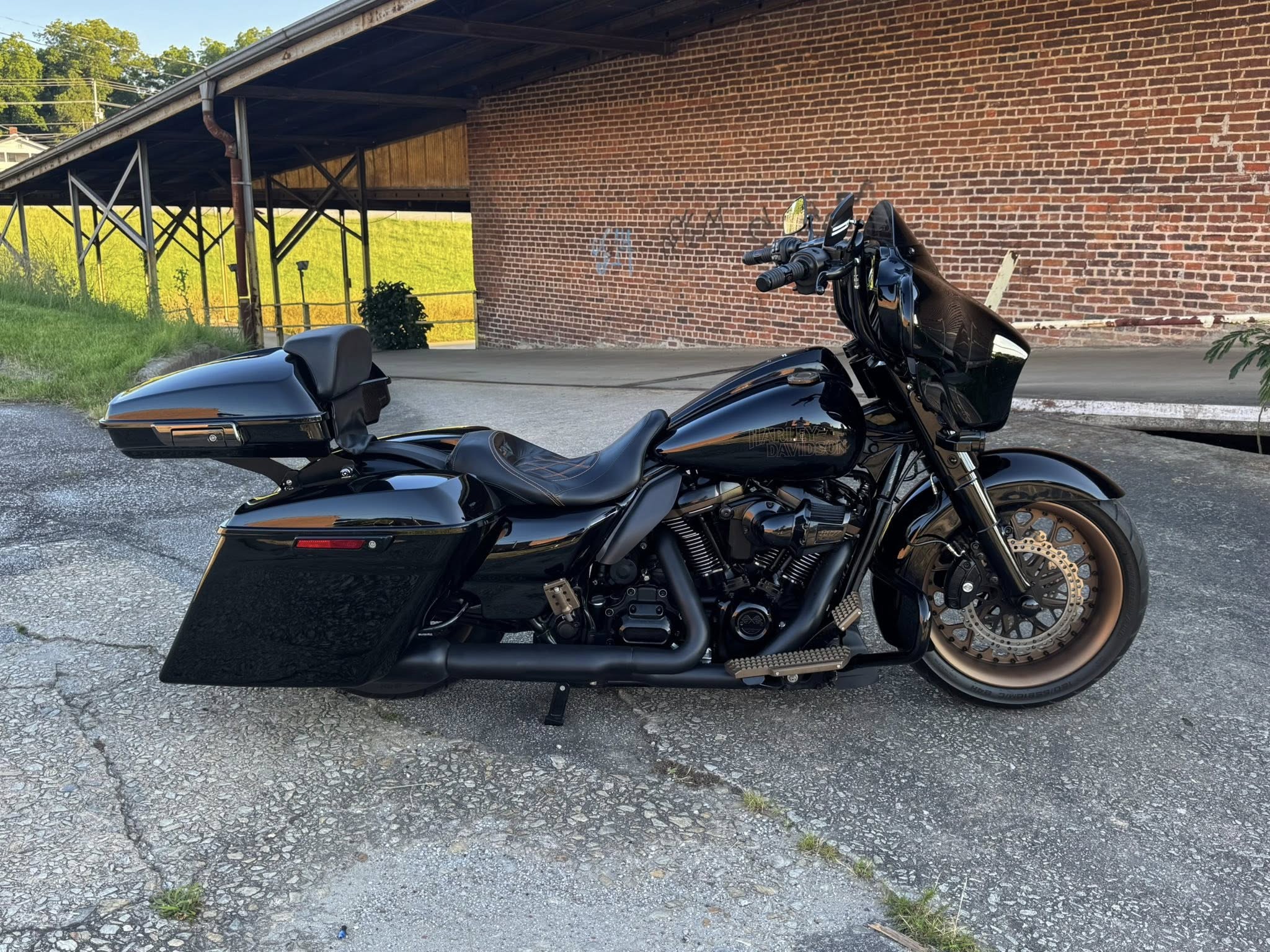 2023 Harley-Davidson Street Glide ST Fat Tire Custom