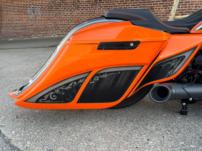 2017 Harley-Davidson 30" Custom Street Glide