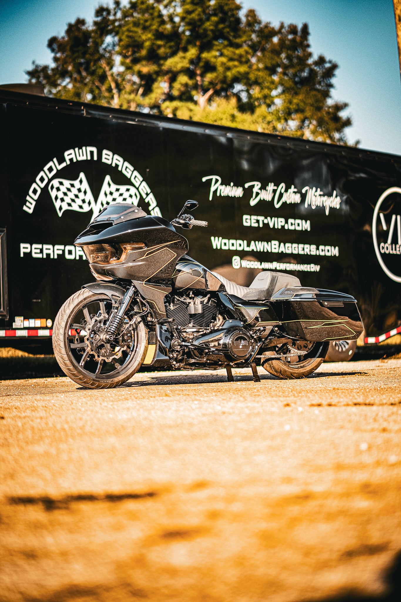 2025 Road Glide Hybrid - Carbon Fiber Edition