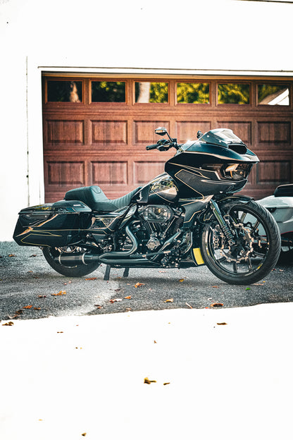 2025 Road Glide Hybrid - Carbon Fiber Edition