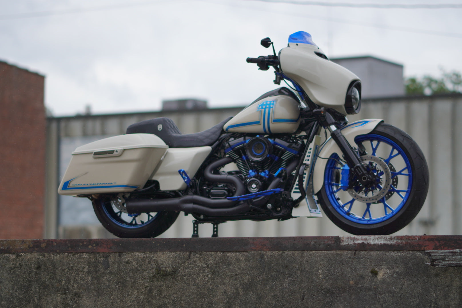 2023 21” Fat Tire Road Glide Hybrid