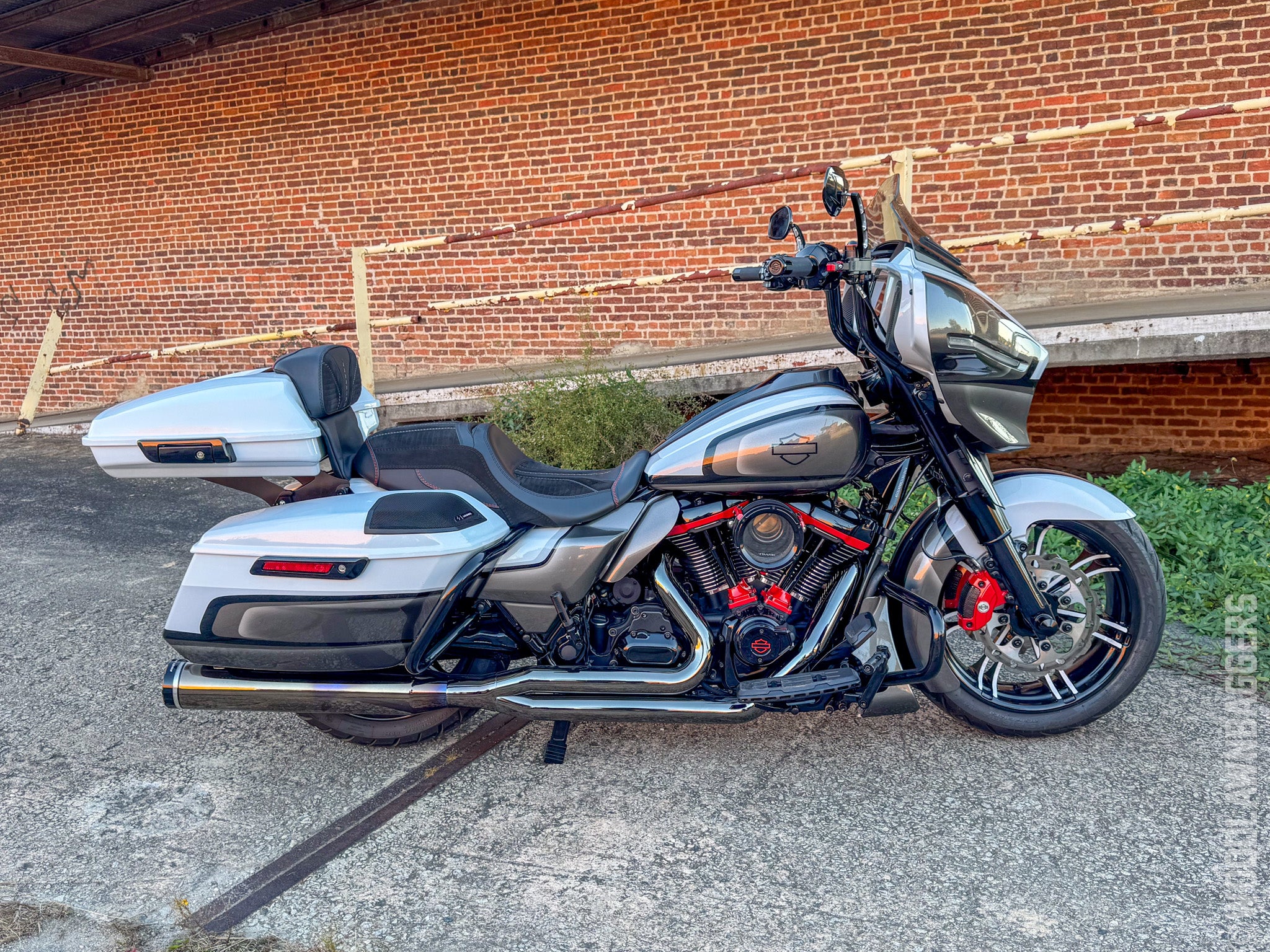 2024 Fat Tire Street Glide - 128" Motor